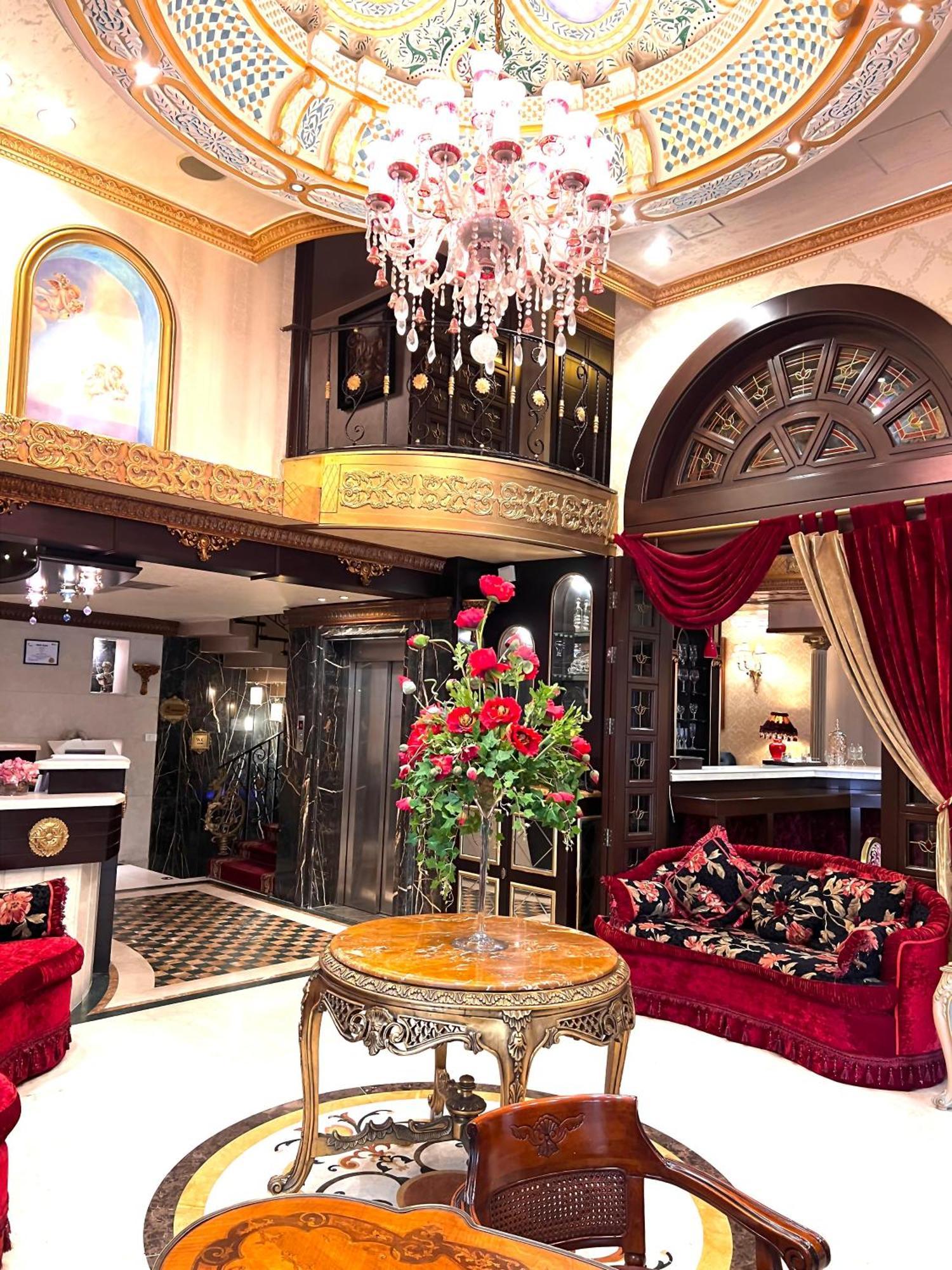 Q Hotel Beirut Exterior foto